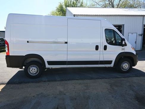 Used 2025 RAM ProMaster 2500 w/ Convenience Group FWD image 31