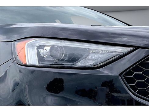 Used 2021 Ford Edge ST-Line w/ Class II Trailer Tow Package AWD/4WD image 48