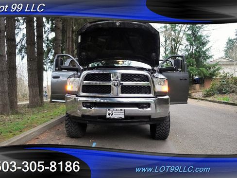 Used 2013 RAM 2500 Tradesman w/ Chrome Appearance Group image 28