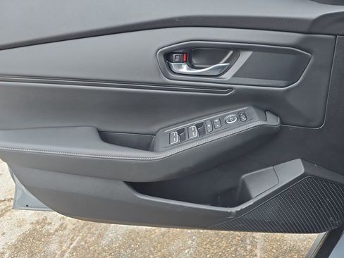 Used 2025 Honda Accord Sport image 22