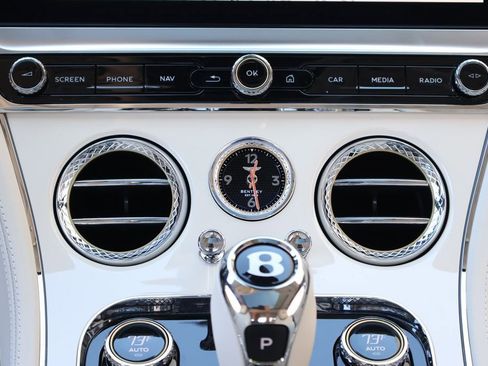 New 2026 Bentley Continental GT image 21