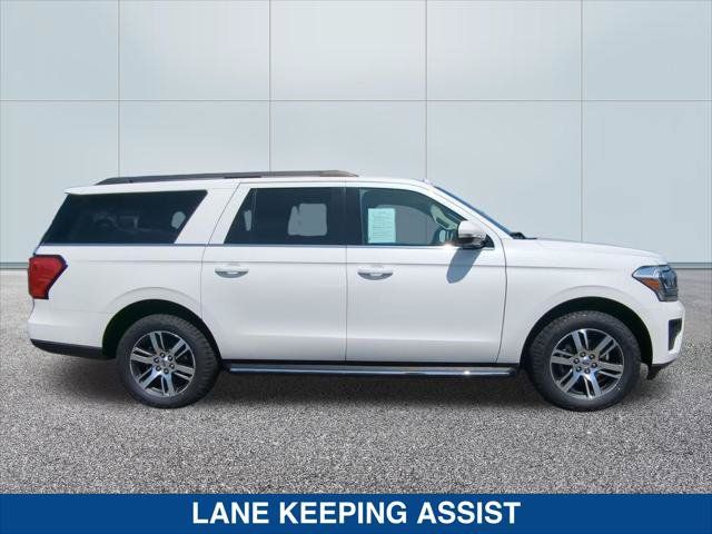 Certified 2023 Ford Expedition Max XLT RWD image 6
