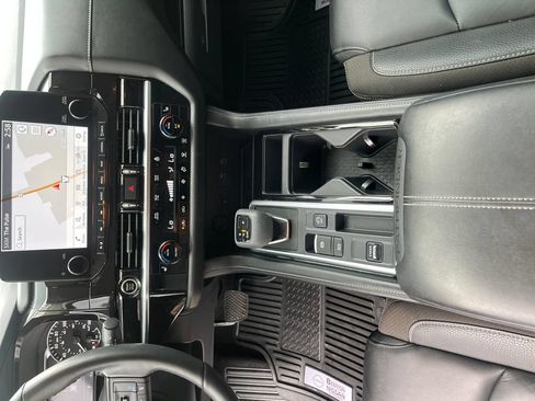 Used 2023 Nissan Pathfinder SL w/ Cargo Package FWD image 26