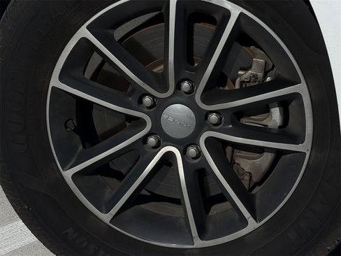 Used 2019 Dodge Grand Caravan GT image 10