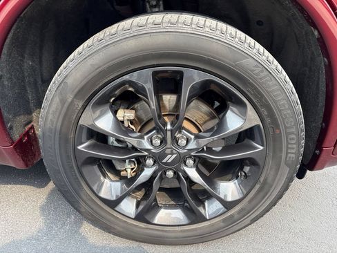 Used 2023 Dodge Durango GT AWD/4WD image 12