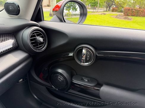 Used 2016 MINI Cooper S FWD image 56