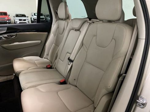 Used 2018 Volvo XC90 T6 Momentum w/ Convenience Package AWD/4WD image 53