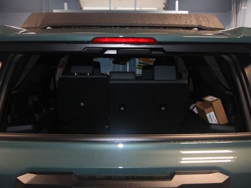 Used 2025 Toyota 4Runner Trailhunter image 45