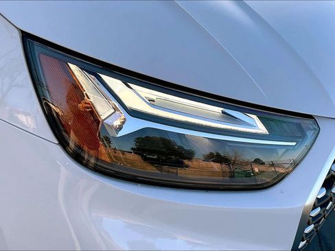 Used 2023 Audi Q5 2.0T Premium Plus image 31