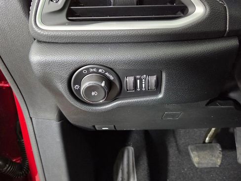 New 2026 Chrysler Pacifica Select image 19