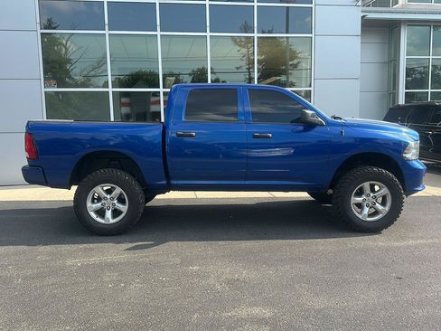 Used 2015 RAM 1500 Express AWD/4WD image 2