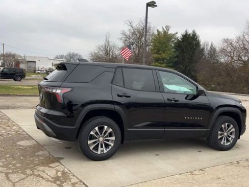 New 2026 Chevrolet Equinox LT w/ Convenience Package II image 9