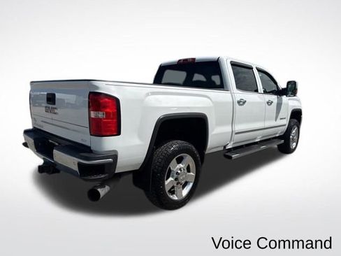 Used 2016 GMC Sierra 2500 SLT w/ Duramax Plus Package AWD/4WD image 5