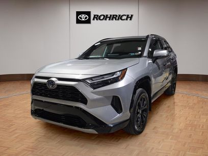 Used 2024 Toyota RAV4 SE
