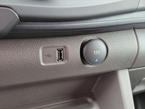 New 2025 Ford Transit 150 Low Roof image 22