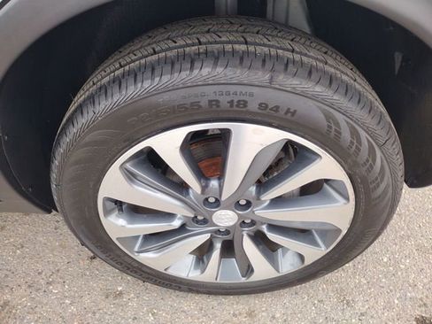 Used 2021 Buick Encore Preferred image 14