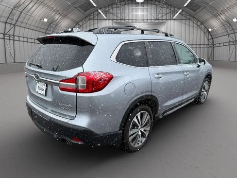 Used 2021 Subaru Ascent Limited w/ Technology Package image 4
