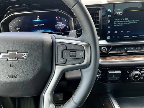 Used 2024 Chevrolet Silverado 1500 RST w/ Convenience Package II AWD/4WD image 15