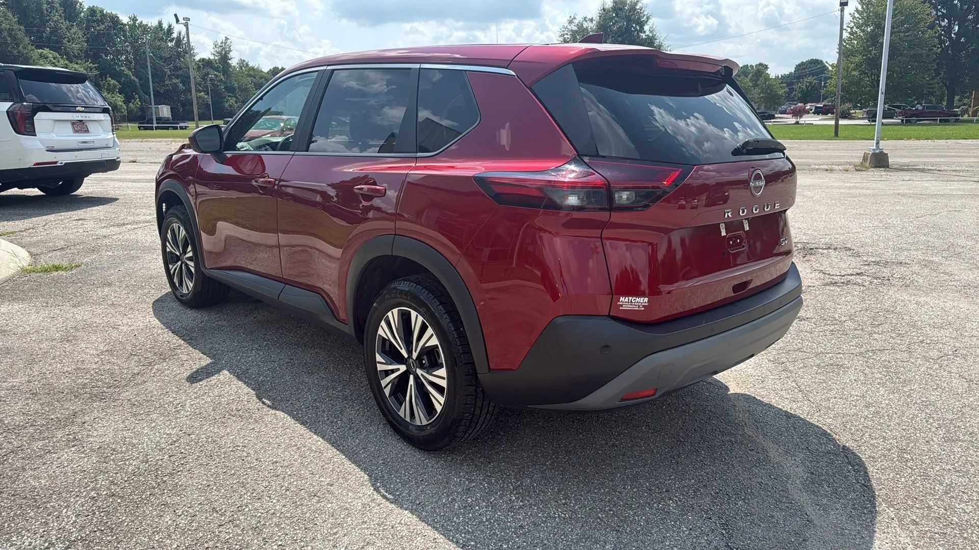 Used 2023 Nissan Rogue SV FWD image 3