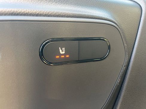 Used 2025 Mercedes-Benz Sprinter 2500 image 10