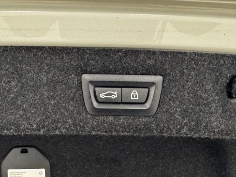 Used 2022 BMW 530i xDrive w/ M Sport Package image 42