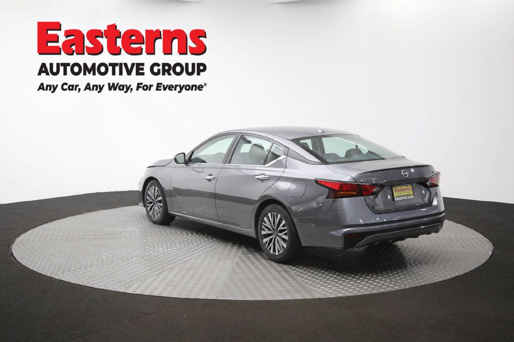Used 2024 Nissan Altima 2.5 SV FWD image 67