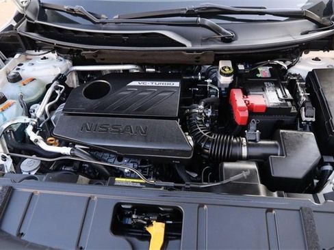 Certified 2024 Nissan Rogue SL w/ SL Premium Package image 29