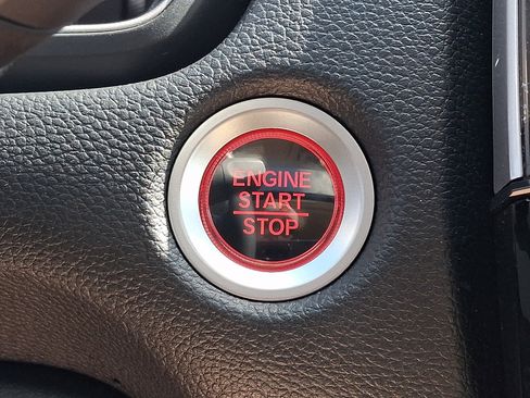 Used 2020 Honda CR-V Touring image 25
