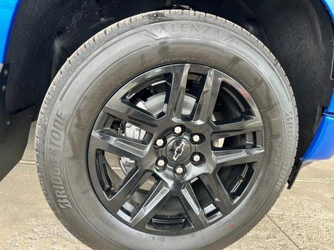 New 2025 Chevrolet Silverado 1500 Custom image 13