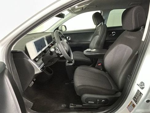 Used 2024 Hyundai Ioniq 5 SE AWD/4WD image 11
