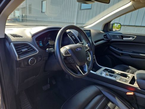 Used 2024 Ford Edge SEL AWD/4WD image 19
