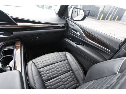 Certified 2023 Cadillac Escalade Sport Platinum RWD image 10