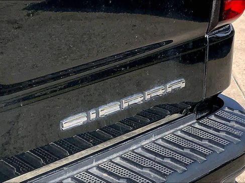 Used 2024 GMC Sierra 1500 Denali w/ Denali Reserve Package image 10