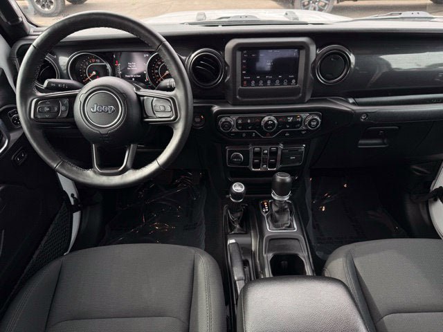 Certified 2022 Jeep Gladiator Sport AWD/4WD image 8