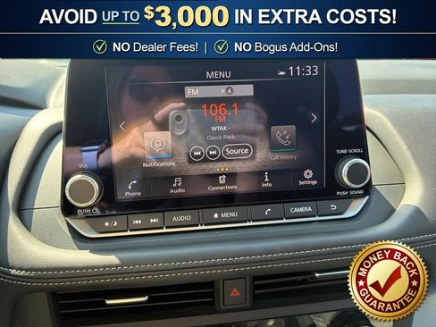 Used 2025 Nissan Rogue SV FWD image 25