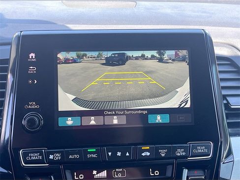 Used 2024 Honda Odyssey Touring image 14