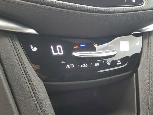 Used 2024 Cadillac XT5 Luxury image 30