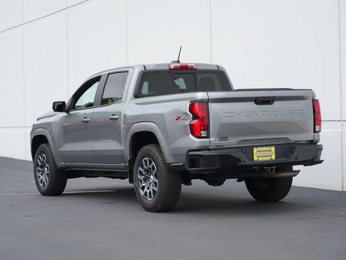 Used 2024 Chevrolet Colorado Z71 w/ Z71 Convenience Package 2 AWD/4WD image 5