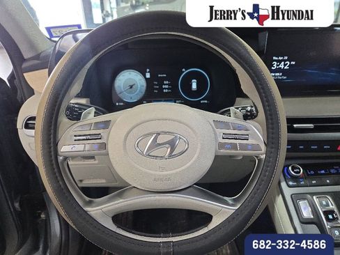 Used 2024 Hyundai Palisade Limited AWD/4WD image 14