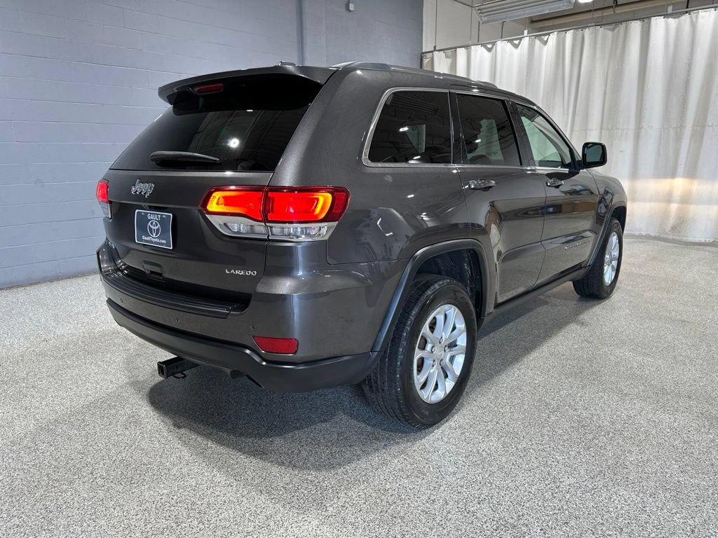Used 2021 Jeep Grand Cherokee Laredo X AWD/4WD image 3