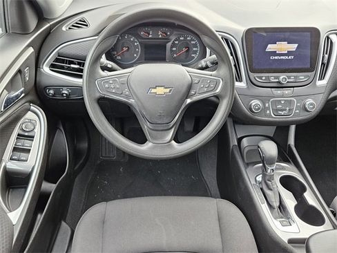 Used 2024 Chevrolet Malibu LS w/ Driver Confidence Package image 12