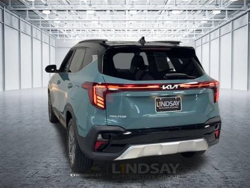 Used 2024 Kia Seltos S AWD/4WD image 8