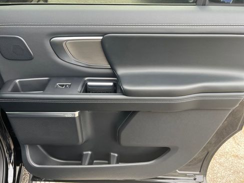 New 2025 Ford Expedition Max Platinum w/ Driver's Package image 42