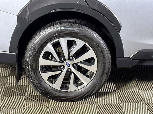Certified 2025 Subaru Outback Premium AWD/4WD image 25