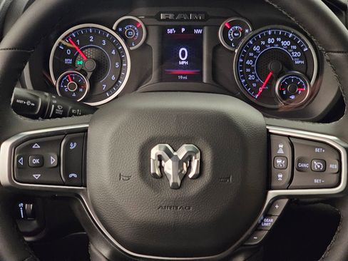 New 2026 RAM 1500 Big Horn AWD/4WD image 18