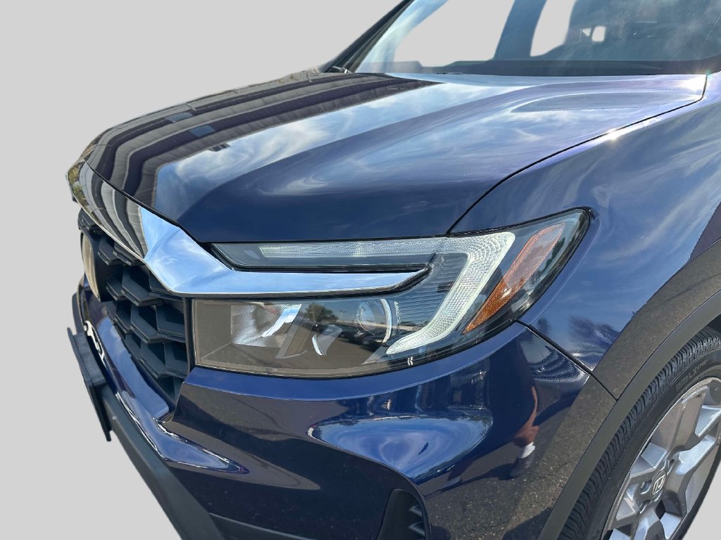Used 2023 Honda Passport EX-L image 7