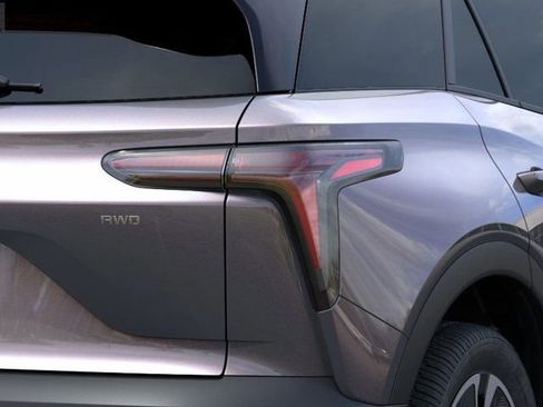 New 2026 Chevrolet Blazer EV LT image 11