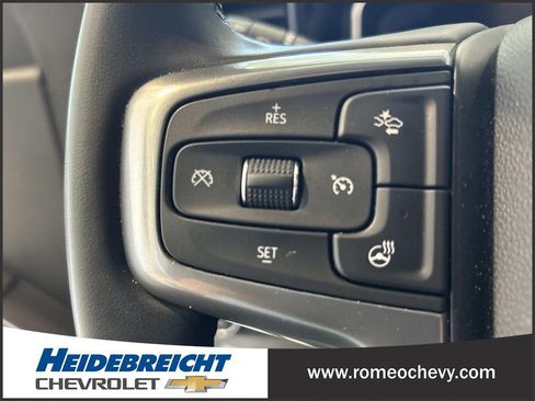 Used 2024 Chevrolet Silverado 1500 LT AWD/4WD image 19