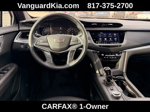 Used 2024 Cadillac XT5 Luxury w/ LPO, Floor Liner Package image 18