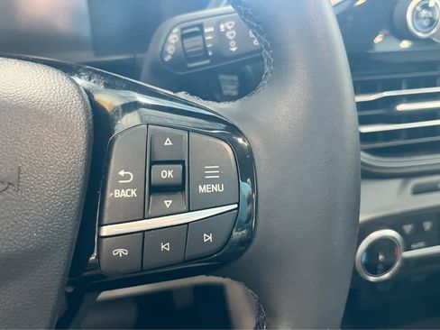 Used 2024 Ford Escape Active AWD/4WD image 23